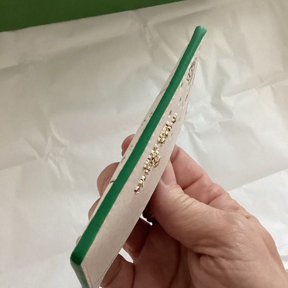 Peanuts x Kate Spade Cream Card Holder - Picture 4 of 5